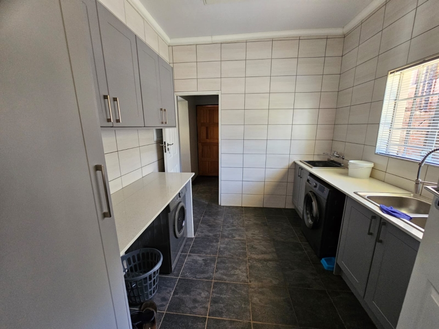 4 Bedroom Property for Sale in Rietfontein AH North West
